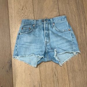 Levi’s 501 denim jeans
